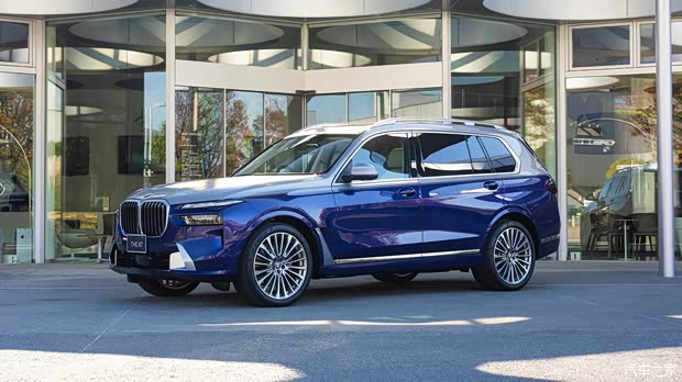 梦幻星空内饰很亮眼！宝马X7 NISHIKI LOUNGE特别版官图